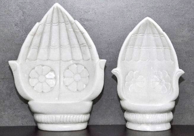 White Marble “Hand Shaped” Decorative Bowls