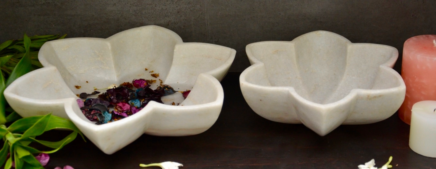 White Marble Petal “Decorative” Bowls
