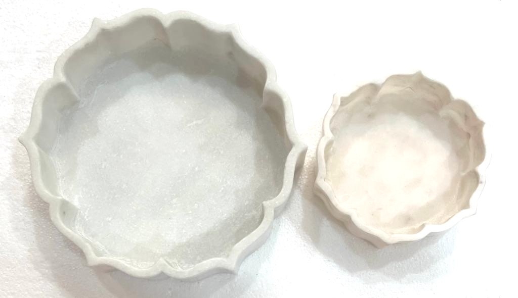 White Marble Lotus Bowls