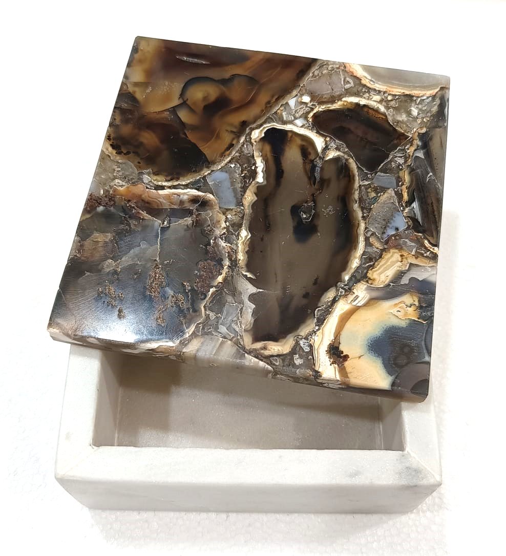 White Marble Square Box With Agate Lid