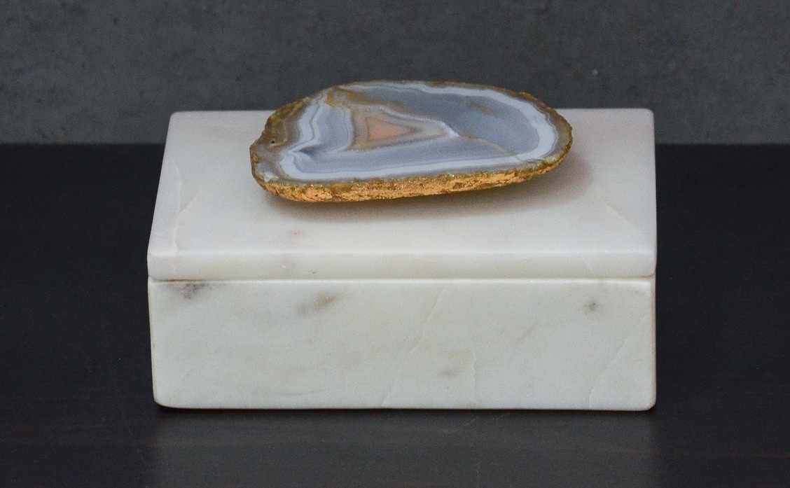 White Marble Box With Agate Knob