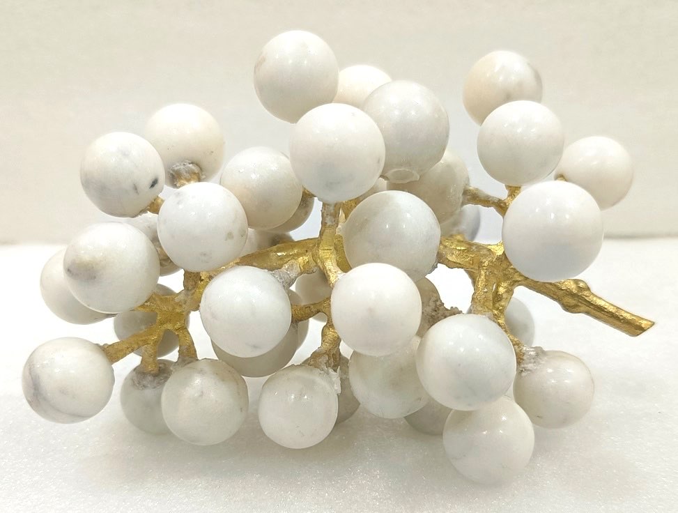 White Marble Grapes With Gold Metal Stem