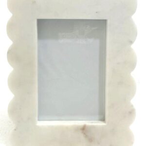 Scallop Marble Photo Frames