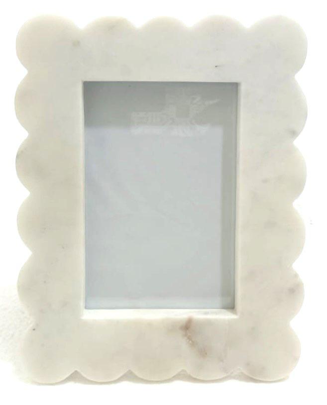 Scallop Marble Photo Frames